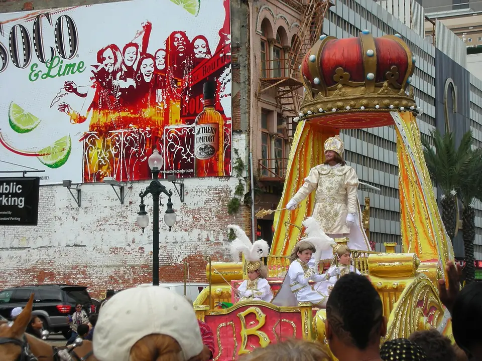 Knights of Babylon parade 2008 — photo from Wikimedia Commons