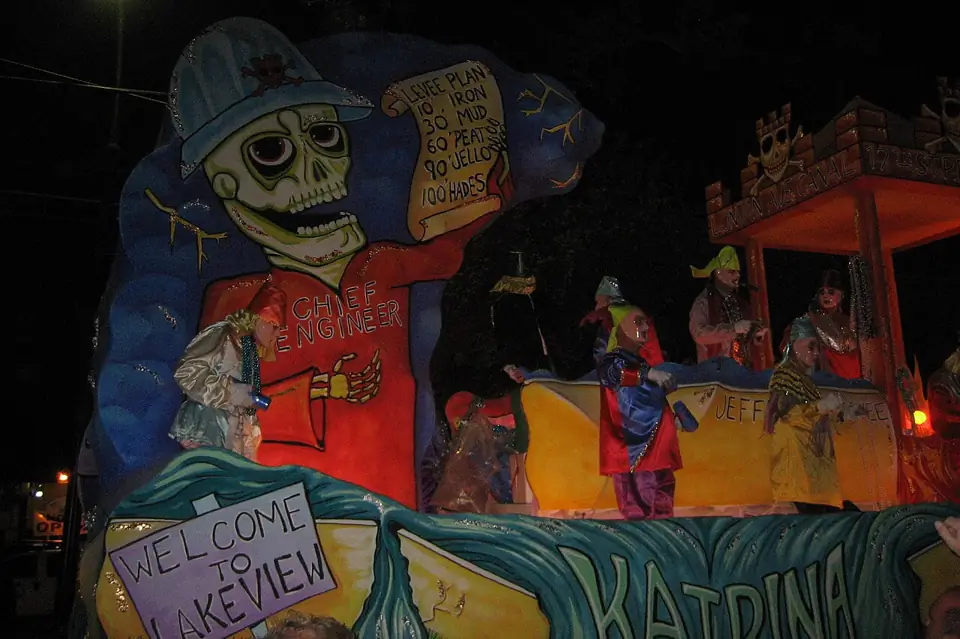 Knights of Chaos parade 2006 — photo from Wikimedia Commons