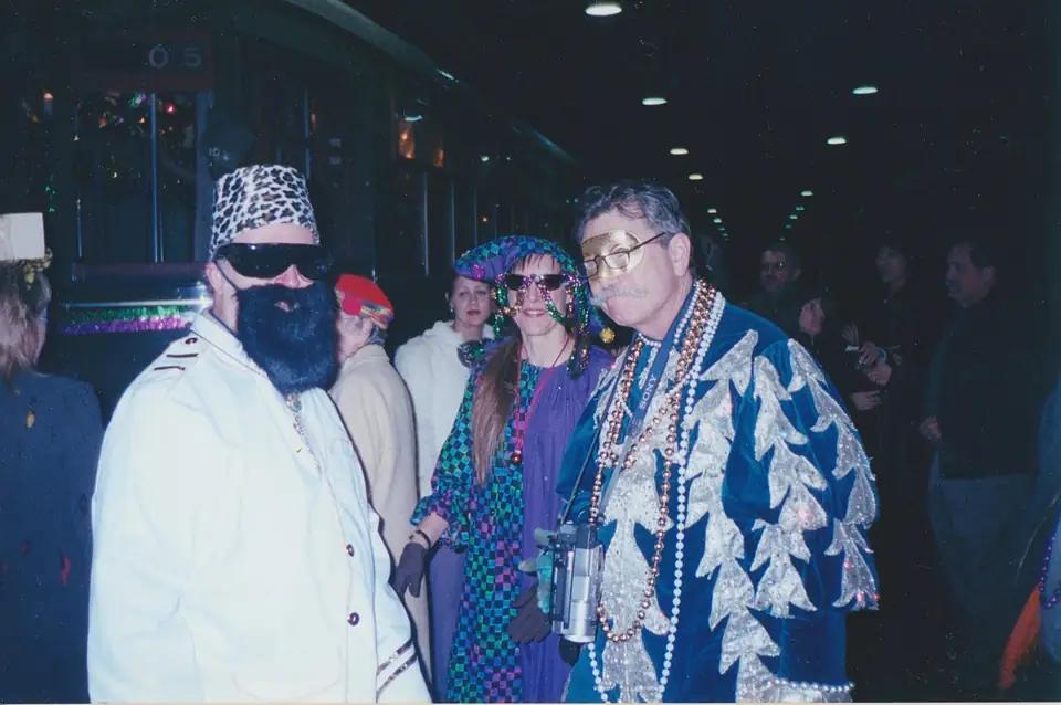Phunny Phorty Phellows 2003 — photo from Wikimedia Commons